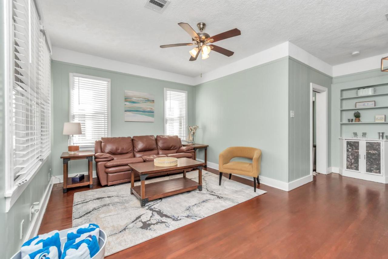 2 Kitchens,2 Living Rooms,4 Bedrooms-Close To All! Galveston Exterior foto